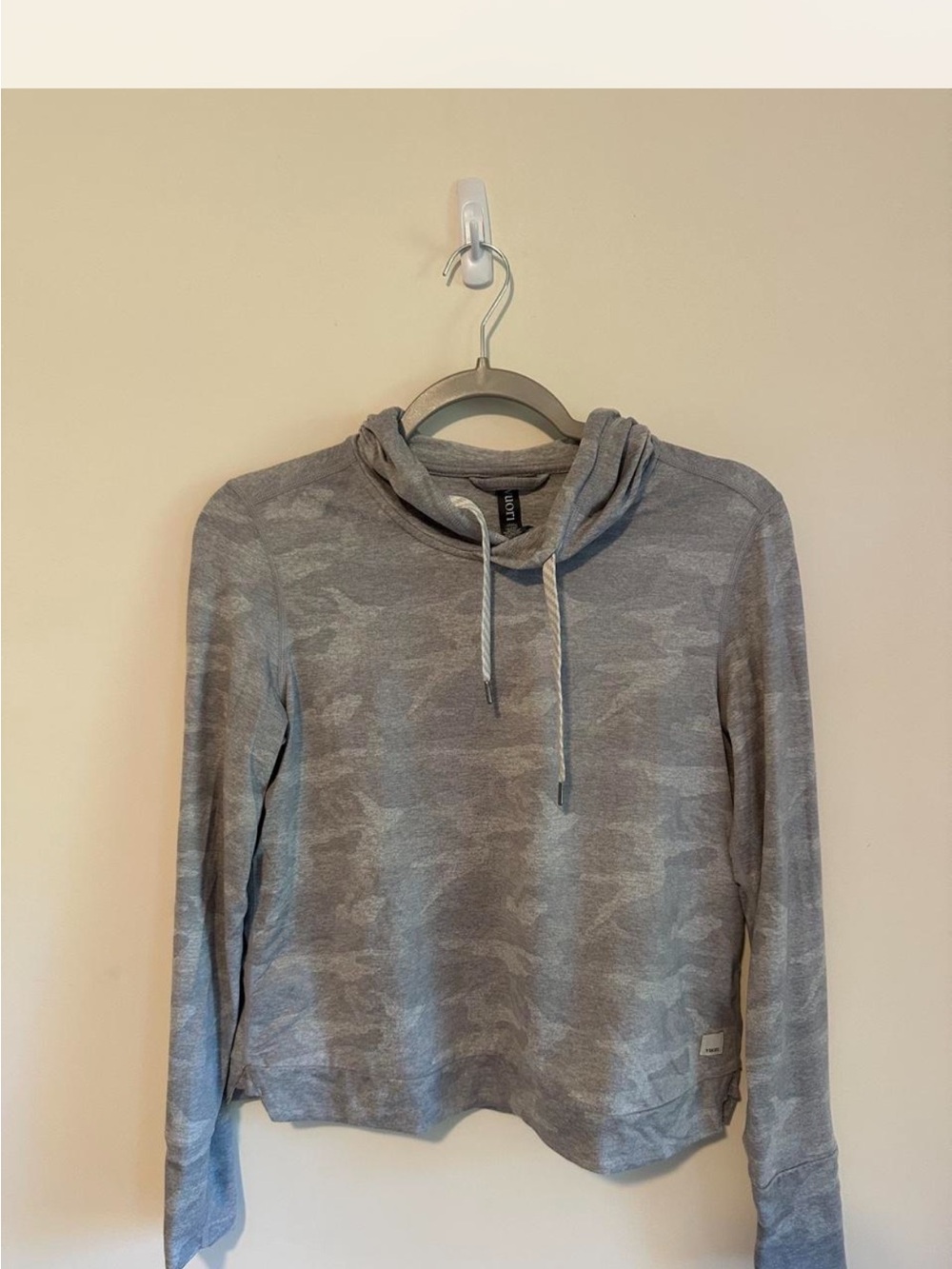 Vuori camo grey hoodie XS